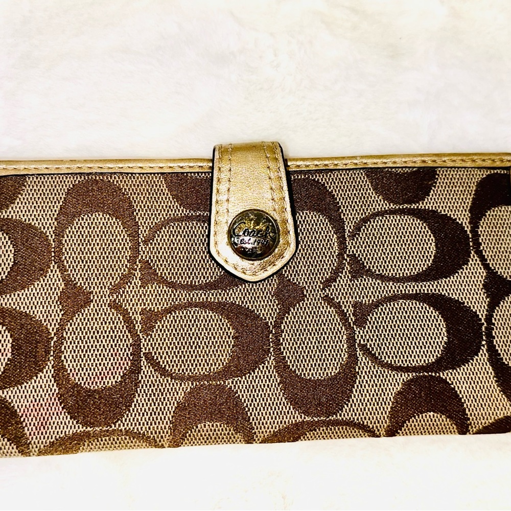 ❤️ 🎉Coach Wallet